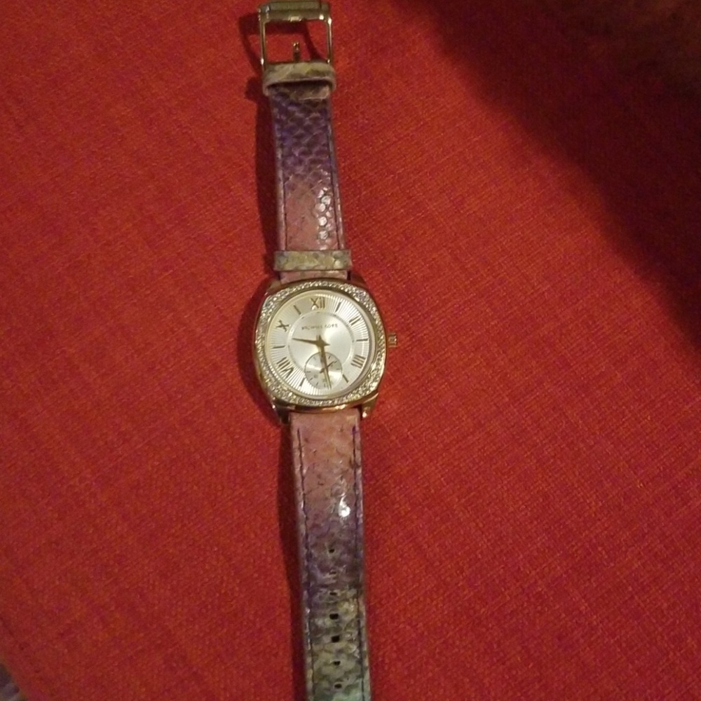 Women's Gold-Tone Watch with Iridescent Purple Leather Strap